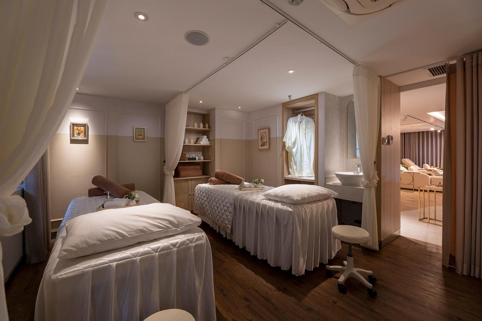 Hanoi Le Jardin Hotel & Spa Exterior photo